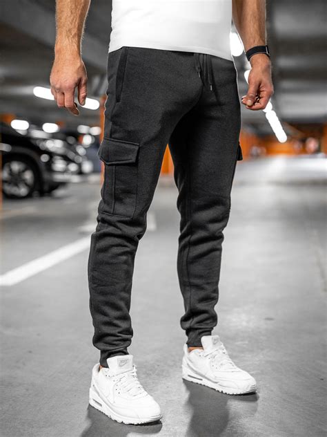 Chándal y joggers de hombre .